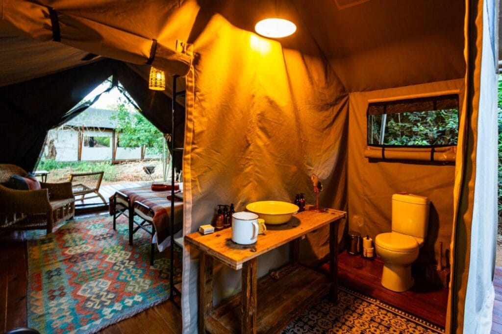 Camp based trail ensuite badkamer